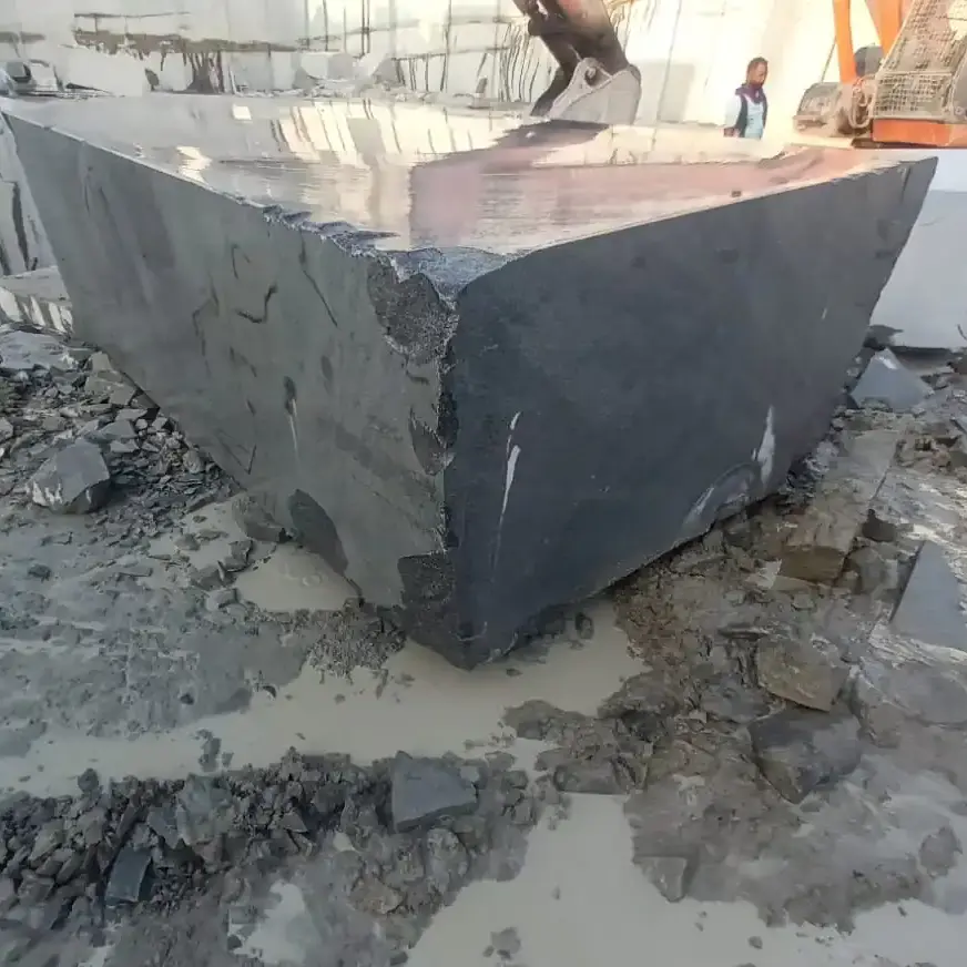 Nadol Grey Granite Block.jpg 2