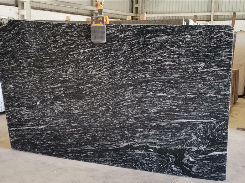 Black-Markino-Granite-quarry