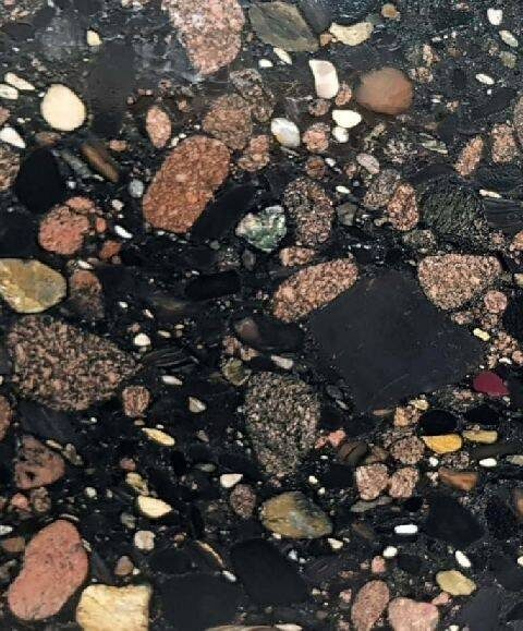Black Marinace granite, Pebble-Black-Granite